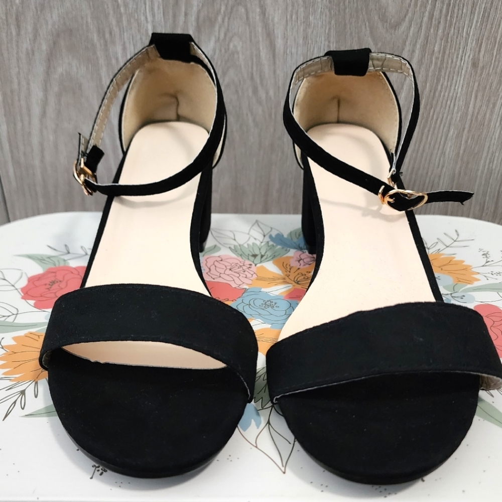 Black short heels